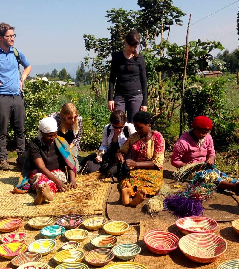 weave-and-connect-a-cultural-journey-through-rwandan-traditions