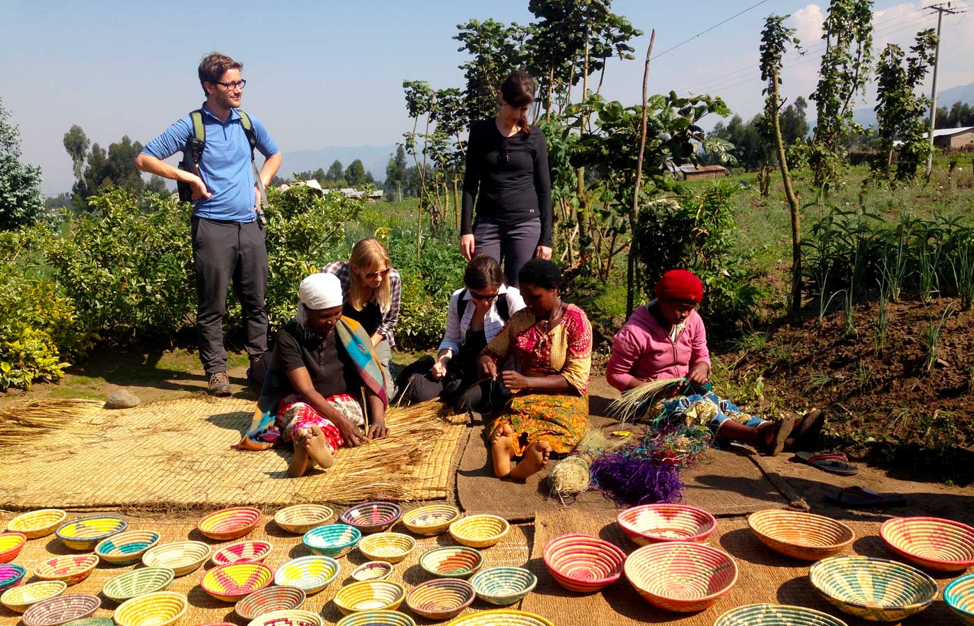 weave-and-connect-a-cultural-journey-through-rwandan-traditions